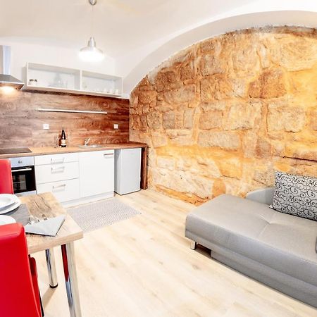 Pilsen Apartment Bagian luar foto